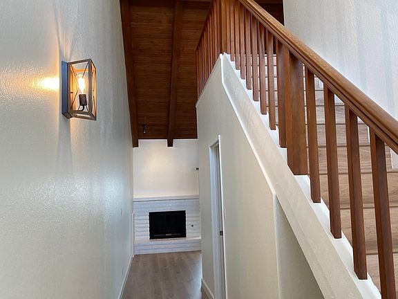 4th image of 1776 S Dallas Dr