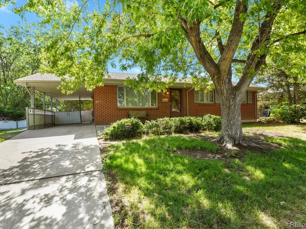 564 Moline Street, Aurora, CO 80010