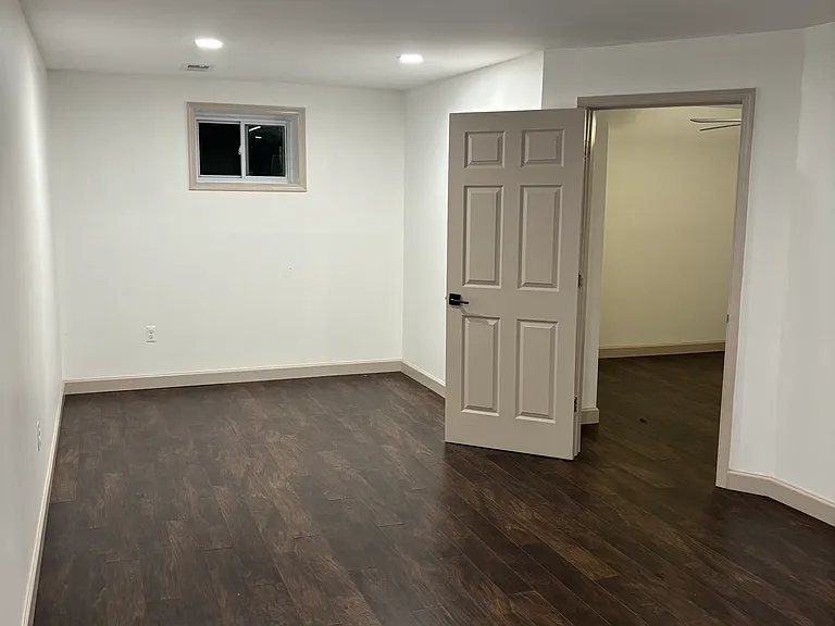 6542 Raftelis Rd — Photo 1