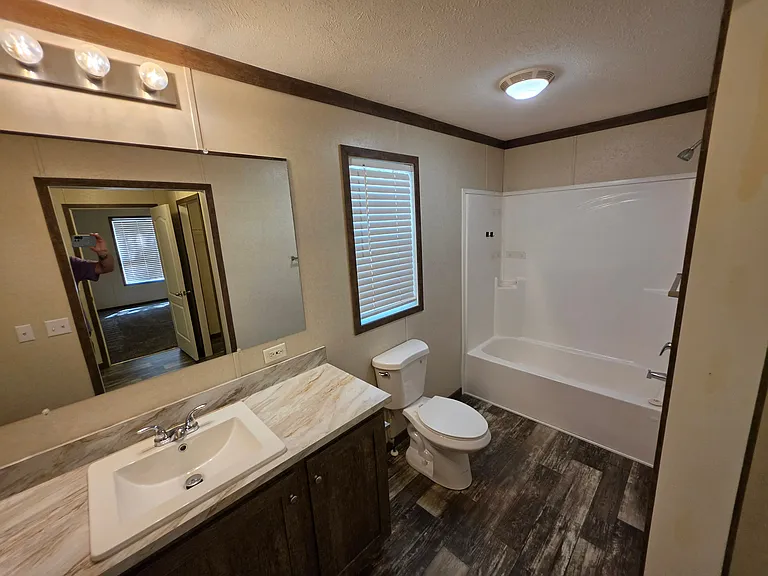 Norton Shores — Photo 92