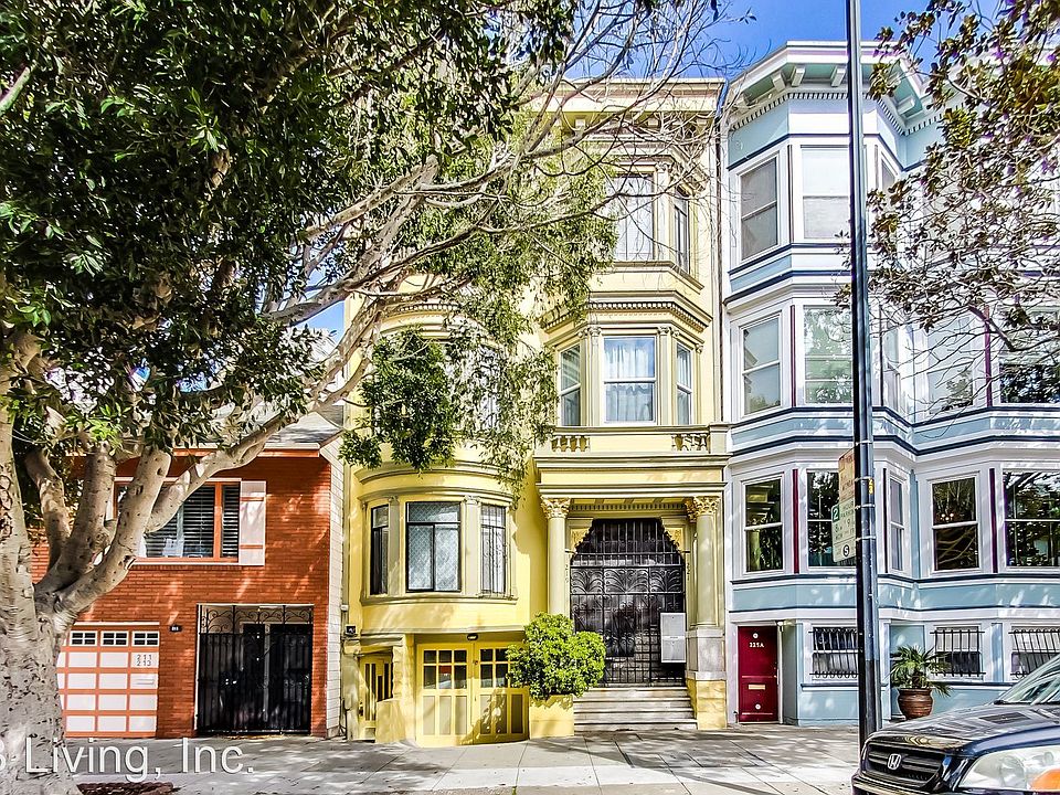1st image of 221 Dolores St