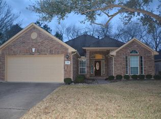 1088 Elizabeth Ln, League City, TX 77573