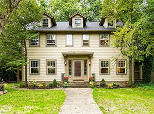 2868 Lee Rd, Shaker Heights, OH 44120