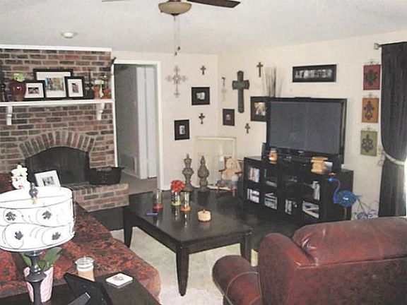 4th image of 2239 Big Bend Dr