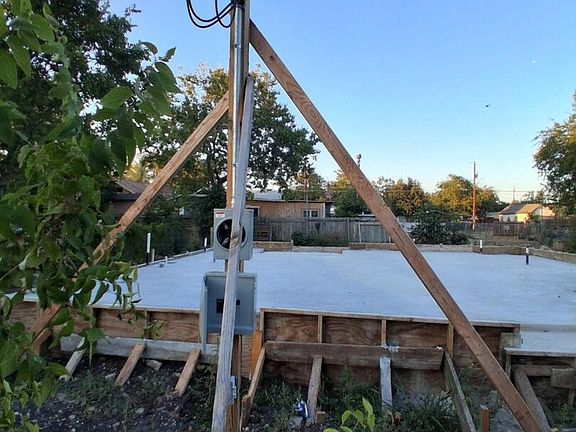 2nd image of 411 ELVIRA ST LOT 15
