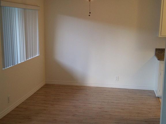 5th image of 5040 Tujunga Ave #6