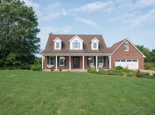 5045 McCowans Ferry Rd, Versailles, KY 40383