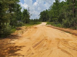 Henry Ln, Defuniak Springs, FL 32433