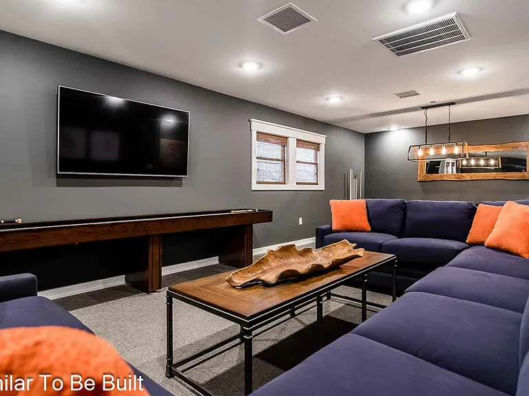 Harbor Village Apartments — Photo 6