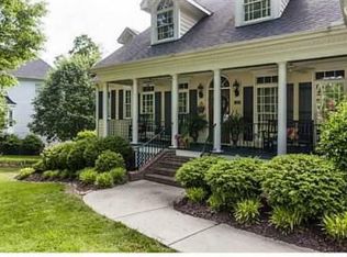 800 Neuse Ridge Dr, Clayton, NC 27520