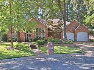 3811 Long Leaf Dr, Tyler, TX 75707