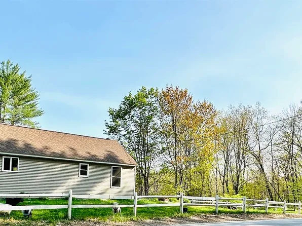 250 Concord Road, Northfield, NH 03276