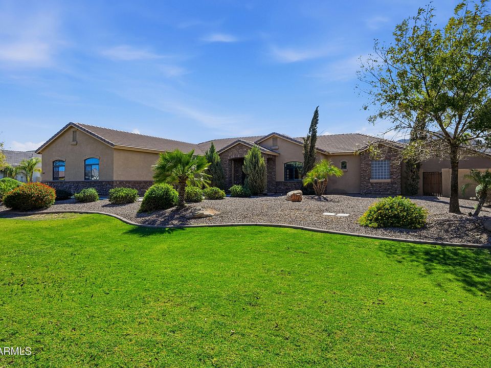 ★ソクラテページ★ 5643 W ROCK Court, San Tan Valley, AZ 85144 | MLS #6982166 | Zillow