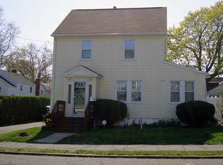 285 Amsterdam Ave, Bridgeport, CT 06606