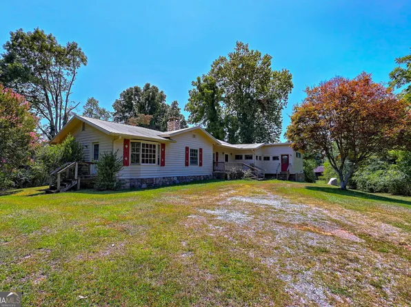 23 Tanglewood Ln, Lakemont, GA 30552