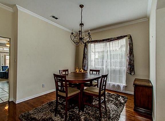 3rd image of 5902 Norfolk Ln