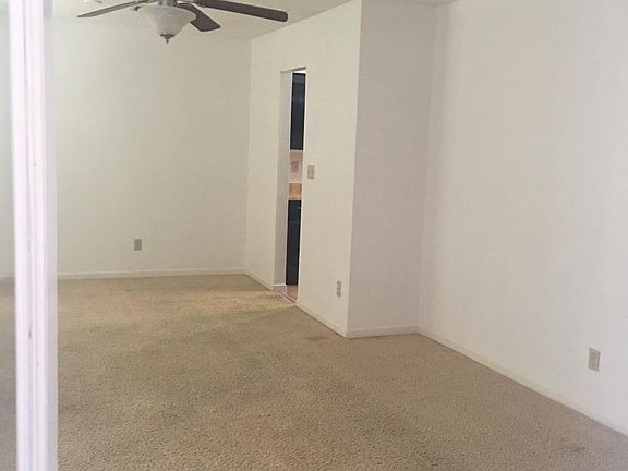 4th image of 7031 Glendora Ln