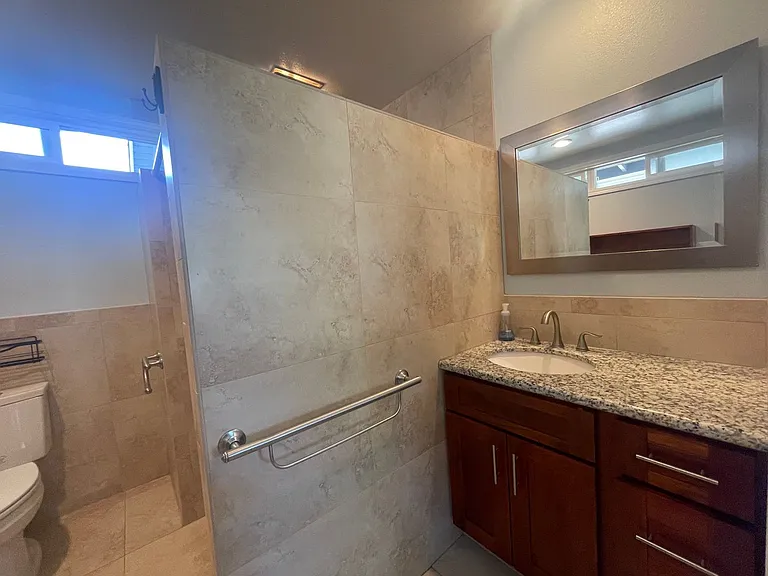 1228 Ulunahele St — Photo 12
