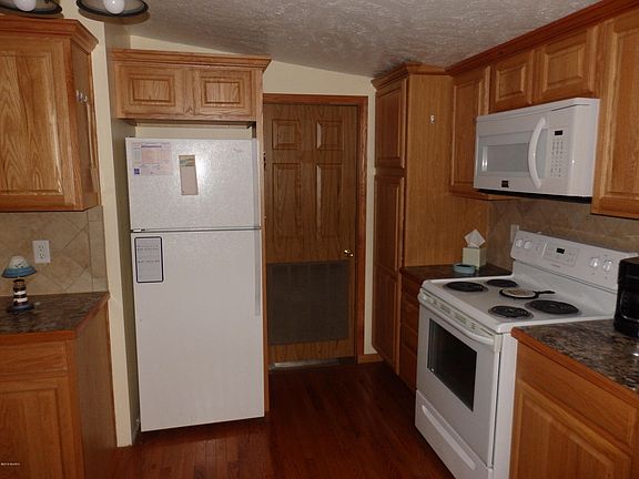 4th image of 3981 W Hayward Ct
