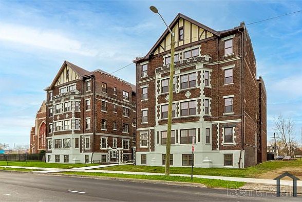1st image of 2258 W Grand Blvd