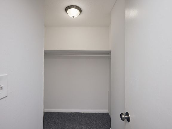 5th image of 1171 Woodland Avenue Northeastunit #4