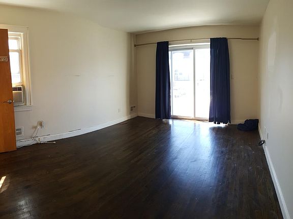 5th image of 1521 215th St Fl 1ST