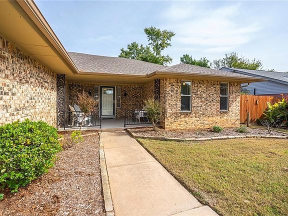 2nd image of 1709 Rolling Stone Dr