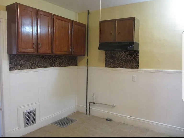 43 Hollywood St #1L — Photo 6