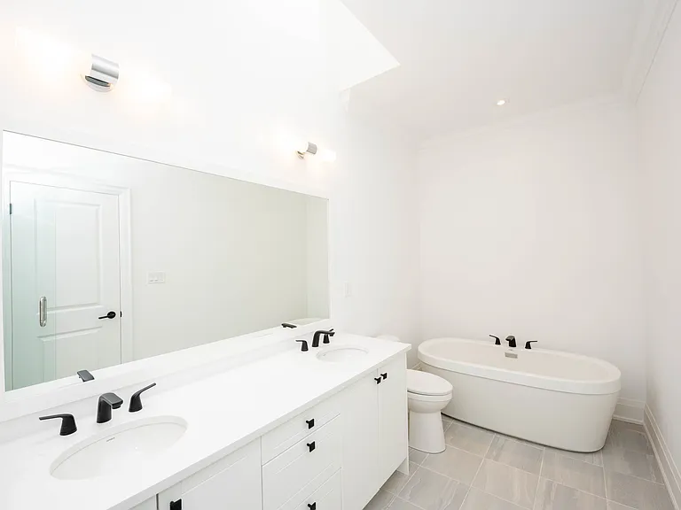 80 Thomas St #M-74 — Photo 18