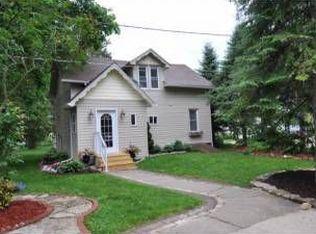 34113 W Venice Park Rd, Summit, WI 53018