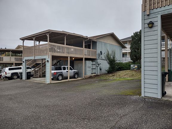 3rd image of 2951-2965 W Lorraine Ave
