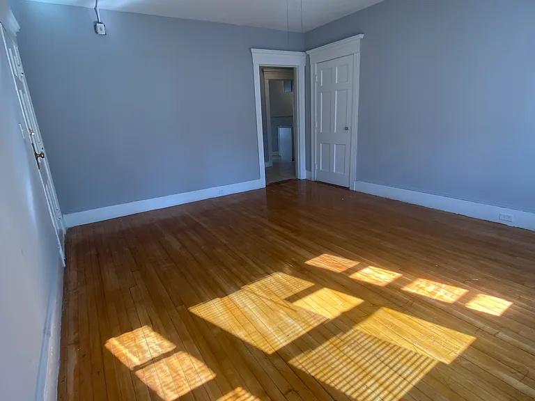 27 West St #2 — Photo 9