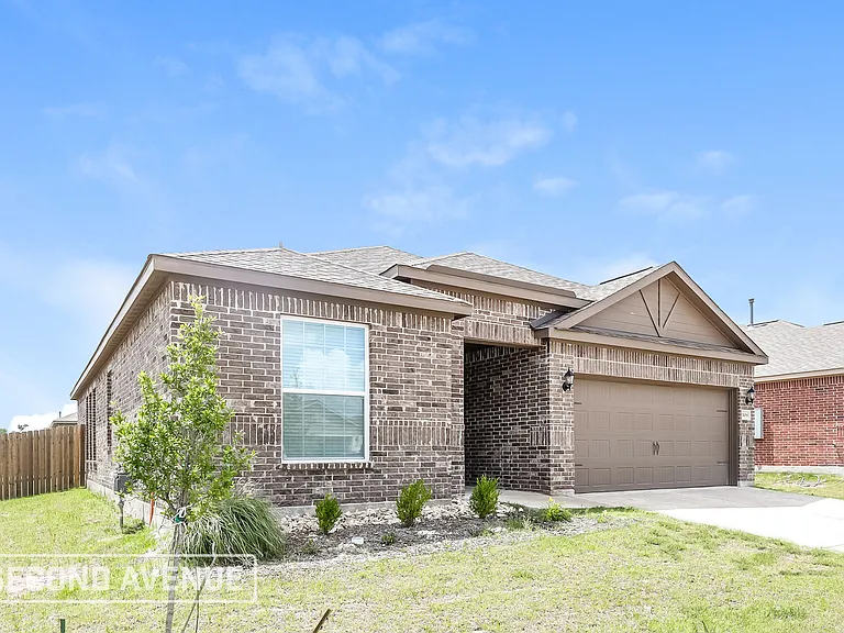 2109 Lorrie Ln — Photo 23