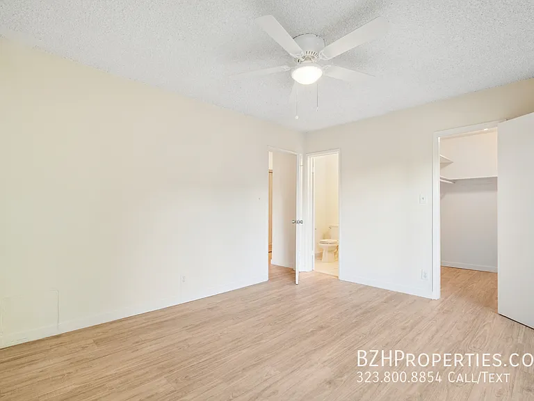 7540 Hampton Ave #202A — Photo 17