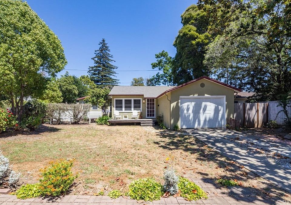1st image of 544 Ellen Way