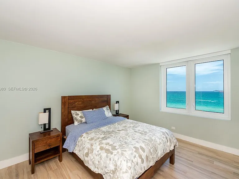 2301 Collins Ave #1009 — Photo 22