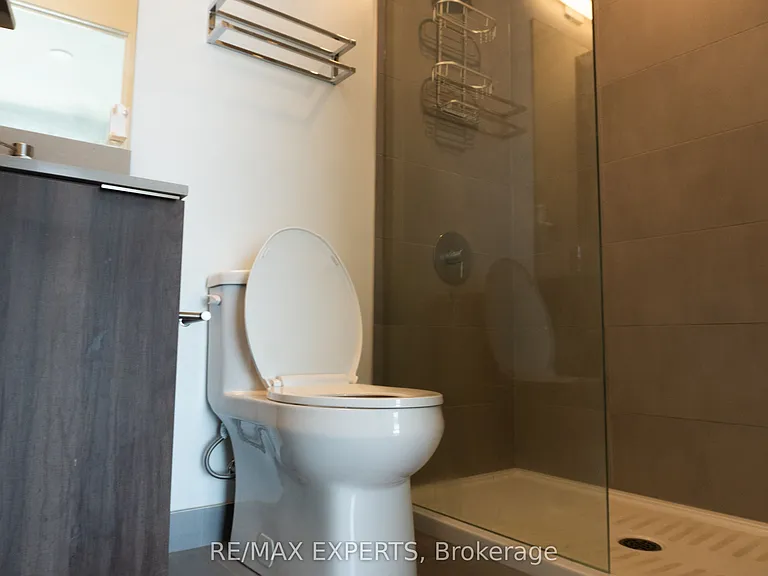7890 Jane St #1802 — Photo 19