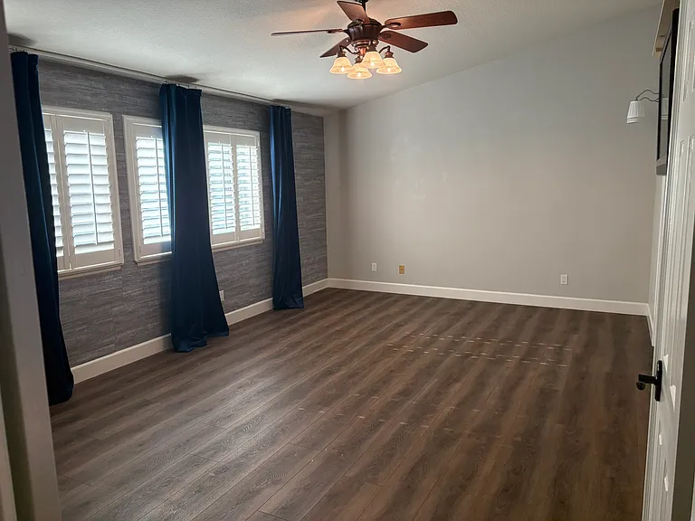 28927 Woodside Dr — Photo 12