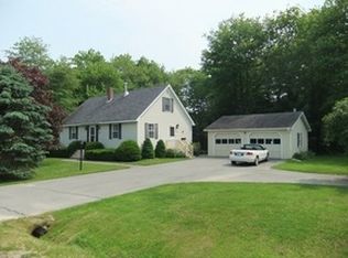 18 McDonald Ave, Ellsworth, ME 04605