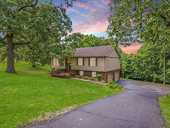 2nd image of 725 Pennyrile Dr