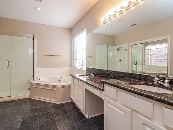 5th image of 4304 Rock Springs Dr