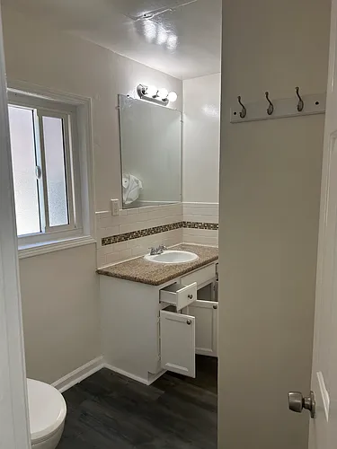 6859 N Coldwater Canyon Ave #3 Photo 1 6859 N Coldwater Canyon Ave #3 Photo 1