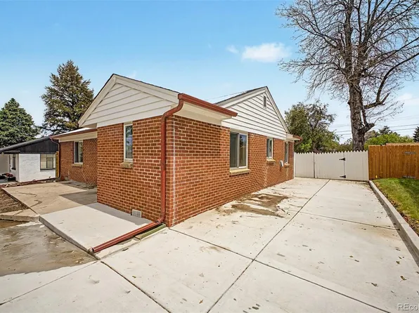 3440 S Dahlia Street, Denver, CO 80222