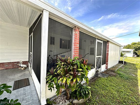 4th image of 111 Gaslight Ave