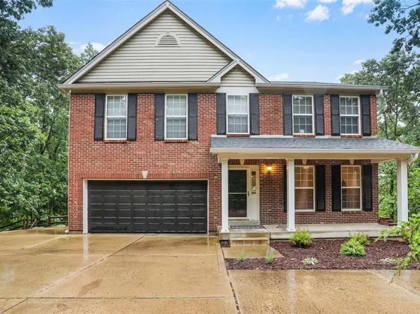 3740 Sawmill Rd, Pacific, MO 63069