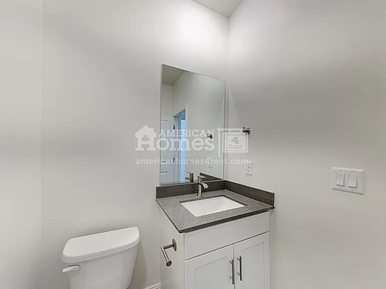 2625 W 3290 S — Photo 15