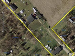 3440 Calumet Rd, Ludlow Falls, OH 45339