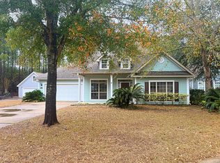 151 Concert Ct, Freeport, FL 32439