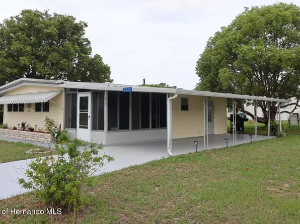 7531 Western Circle Dr, Brooksville, FL 34613