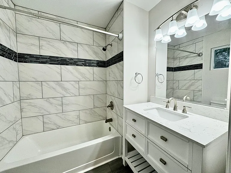 517 Aragona Blvd — Photo 17